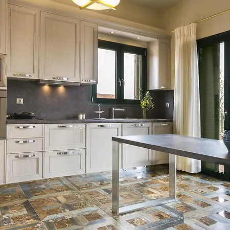 וילה Pleiades Luxury סבורונטה