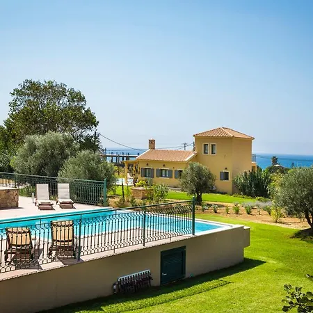 Pleiades Luxury וילה סבורונטה