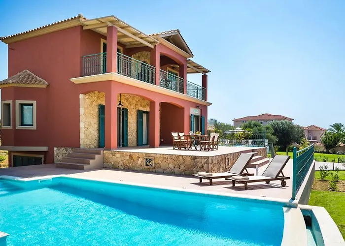 Pleiades Luxury * Svoronata